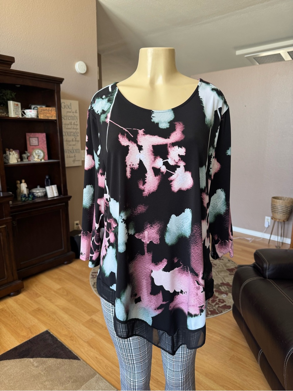 Alfani black, pink, blue & white abstract 3/4 sleeves tunic-size XXL